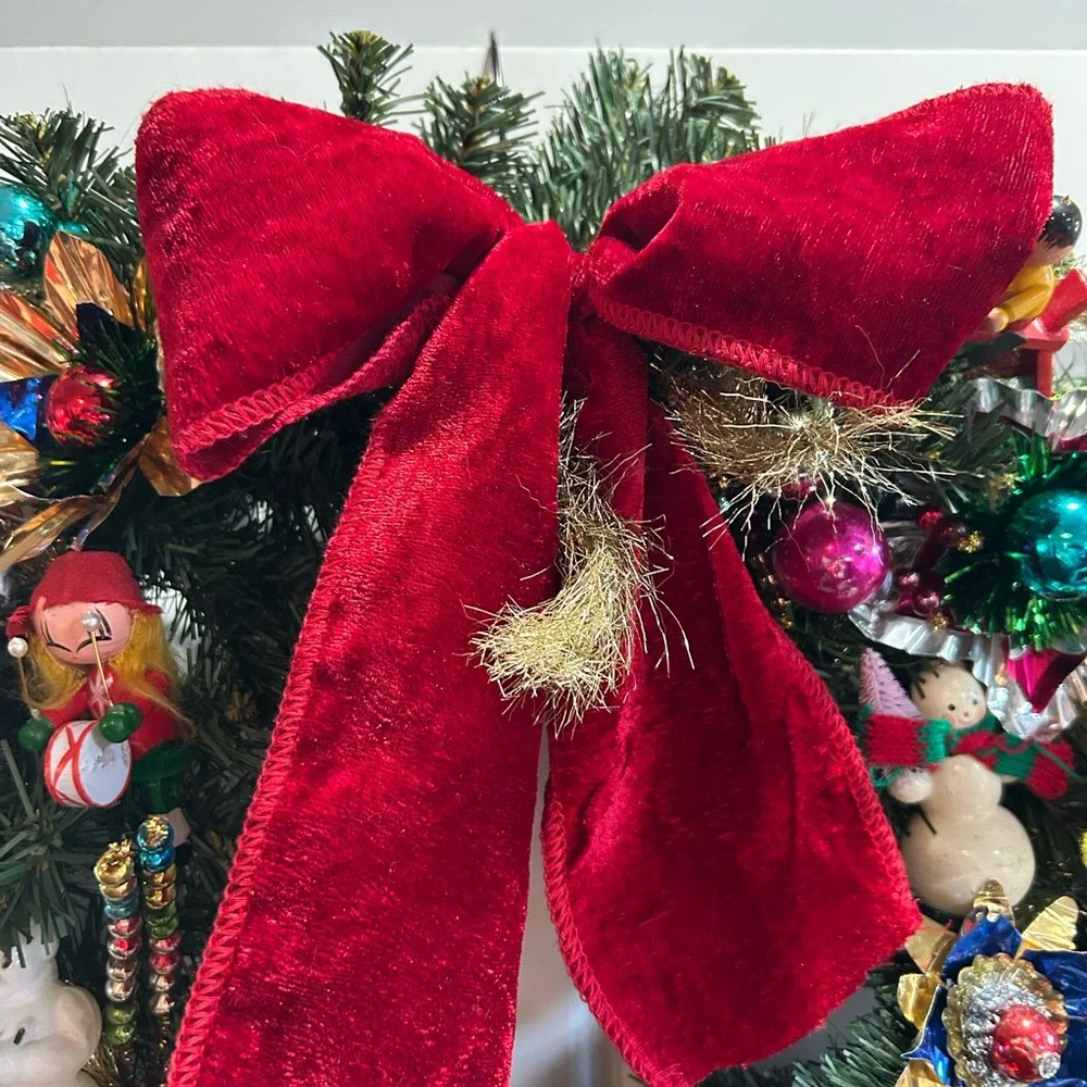 Vintage repurposed Festive Holiday Wreath with Red Bow - Picture 2 of 14